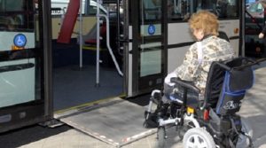 Barcelona, con la rete di trasporto pubblico completamente accessibile, è una meta ottima per i turisti disabili