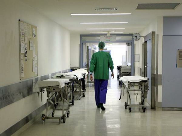 Le difficoltà in ambito sanitario a causa della crisi