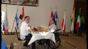 Ruben Bernardi (a destra), qui impegnato nel Campionato del Mondo per disabili che si è disputato a Dresda nel 2013