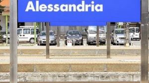 Il binario della stazione di Alessandria che hanno impedito di attraversare alla moglie di Francesco