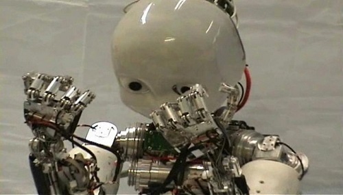 iCub2 il primo robot da compagnia