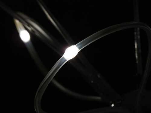 Si lavora alle connessioni Internet basate sulle lampade a Led