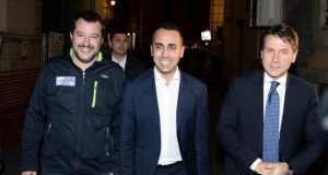 Il premier Conte ed i due vicepremier Di Maio e Salvini: nel mirino il no profit